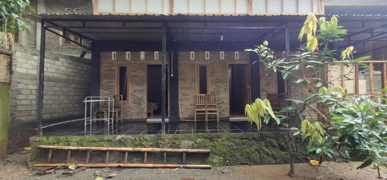 Homestay Kurnia Bantul Εξωτερικό φωτογραφία